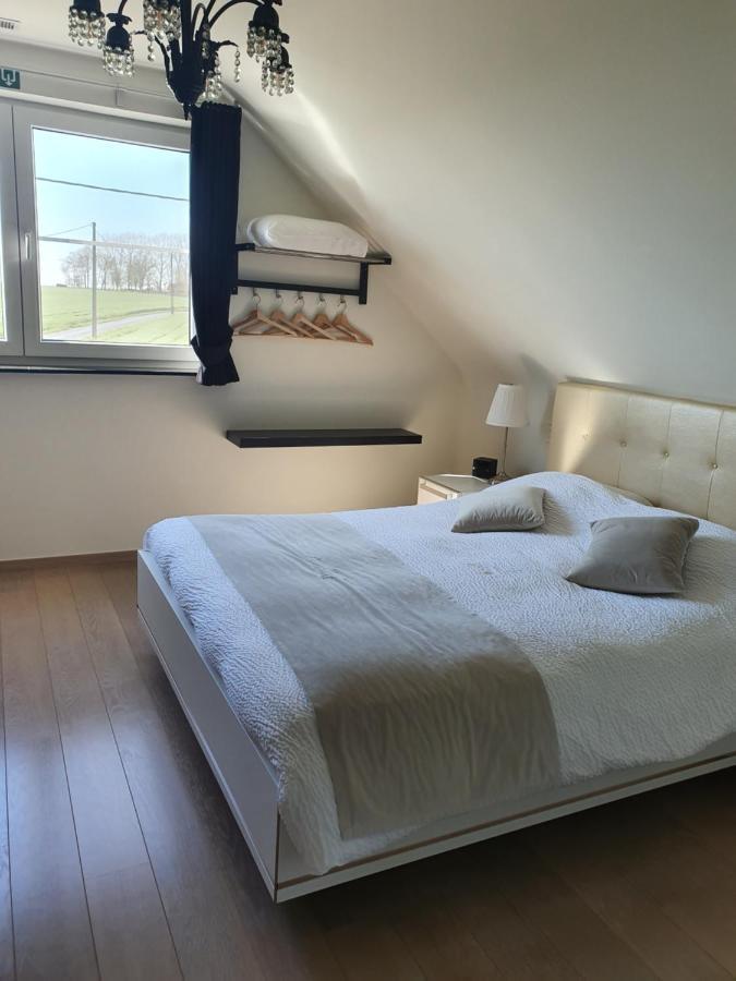 B&B Kanegem Onverbloemd Tielt Bagian luar foto