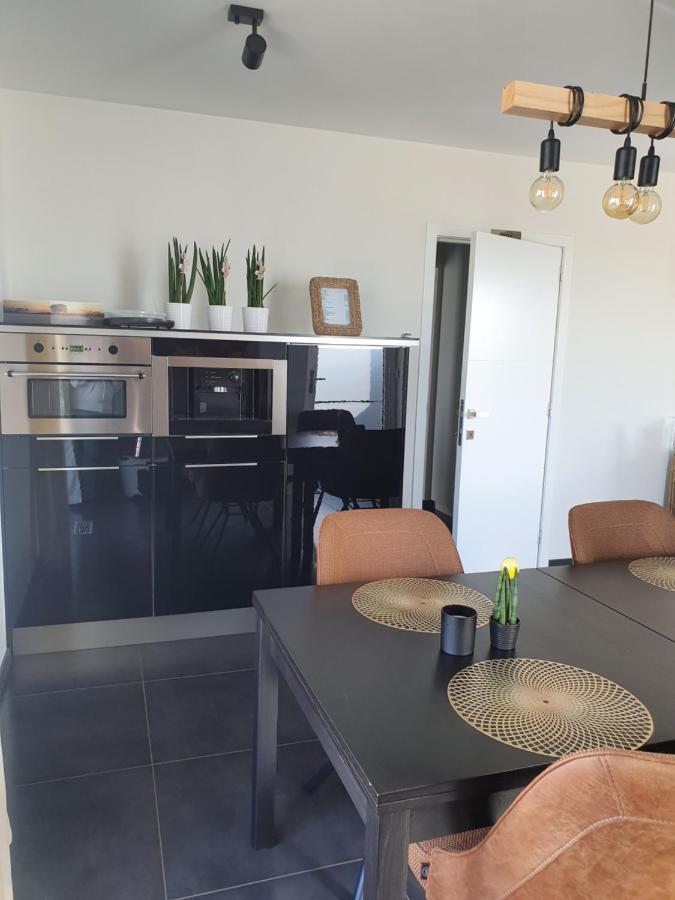 B&B Kanegem Onverbloemd Tielt Bagian luar foto